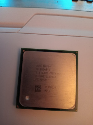 Procesor Intel 04 Celeron 310 SL8RZ 2.12GHZ foto