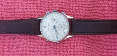 Ceas WITTNAUER Chronographe Triple Date An 1940 Calibrul Valjoux 72C stare excepțională rar foto
