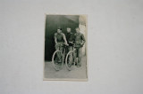 Poza tineri din Basarabia cu biciclete - 1935