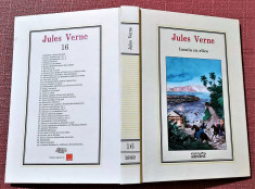 Insula cu elice. Colectia Adevarul Nr. 16. Editura Adevarul, 2010 - Jules Verne foto