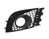 Grila bara fata Seat Ibiza/Cordoba (6L), 05.2006-04.2008, Dreapta, 6L0853666L01C, 6731274R cu locas pentru proiectoare