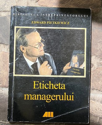 Edward Pietkiewicz-Eticheta managerului foto
