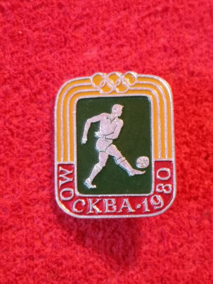 Insigna fotbal - Olimpiada MOSCOVA 1980 foto
