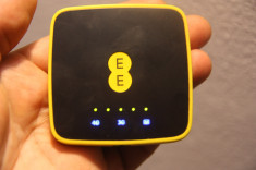 router cu sim ALCATEL EE40VB 4G portabil deblocat foto