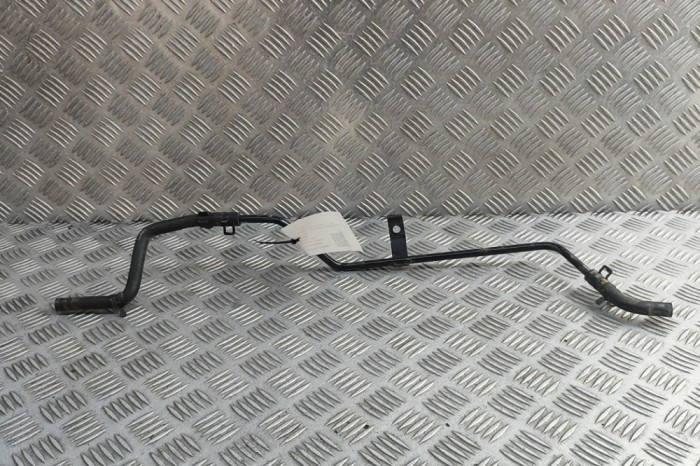 Furtun de lichid de răcire ASTON MARTIN VANTAGE Coupe 2006 OEM: 6G33-8C363-AB 31220440