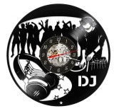 Ceas de perete decorativ realizat manual din disc de vinil, handmade, tematica DJ si Muzica, ideal cadou pentru DJ, muzicieni si pasionati de clubbing