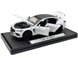 Macheta metalica BMW M8 Competition alb scara 1:32 cu usi capota si portbagaj mobile