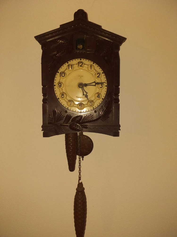 Ceas cu cuc vechi nefunctional | arhiva Okazii.ro
