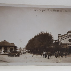 FOCSANI - PIATA MOLDOVEI - INDEPENDENTEI , FOTOGRAFIE TIP CARTE POSTALA , INTERBELICA