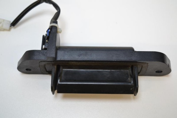 Alt modul de control MITSUBISHI GRANDIS NA_W 2006 2128628