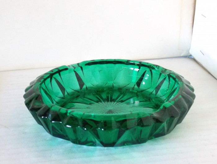 Scrumiera semicristal, verde smarald - Cendrier Prisme - Luminarc, Franța