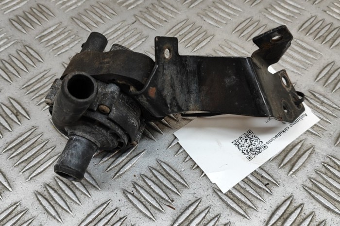 Pompa de apa auxiliara MERCEDES-BENZ GLE W166 2019 OEM: A2118350028,A2135010420 28192856