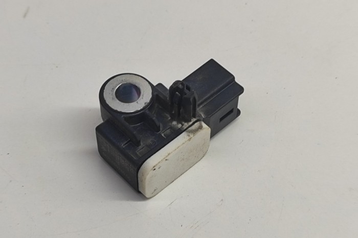 Senzor de impact dreapta față TOYOTA PROACE Furgon MDZ_ 2017 OEM: 9675669780 30667891