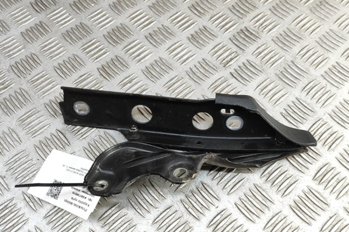 Balama capota dreapta față AUDI A6 4G2, C7, 4GC 2017 OEM: 4G8823302E | 30739516