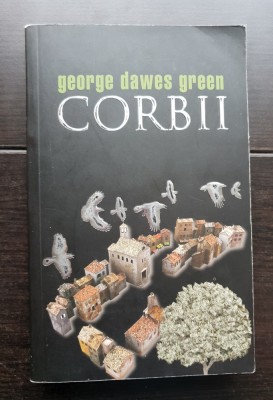 Corbii - George Dawes Green foto