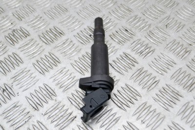 Bobina de inducție de &amp;icirc;naltă tensiune BMW 5 F10 2015 OEM: 7594937,0221504470 14831316 foto