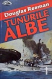 Carte Tunurile albe de Douglas Reeman, carte anticariat stare buna
