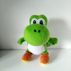 * Dinozaur Yoshi Super Mario Nintendo, jucarie de plus 23 cm, 2010