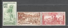 Madagascar.1942 Posta aeriana-Ajutor ptr. copii SM.136