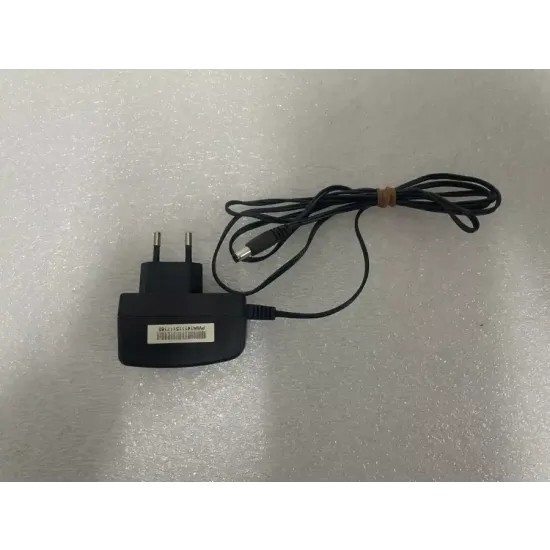 DVE DSA-12PFA-09 090100 12V 1A SWITCHING POWER ADAPTER