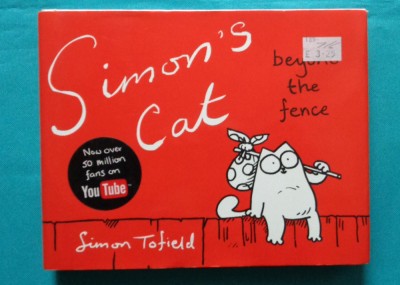 Simon Tofield &amp;ndash; Simon&amp;#039;s Cat 2 beyond the fence foto