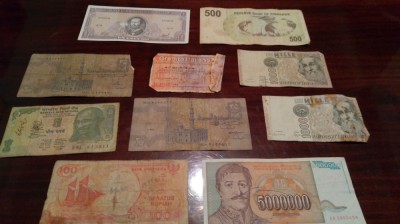 10 bancnote rupte, uzate, cu defecte (cele din imagine) #31 foto