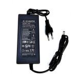 Alimentator 220-240 V, 12V 6A 72W cu mufa 5.5 mm DENI053