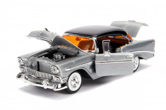 Macheta metalica Chevy Bel Air 1956 scara 1:24 foto