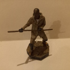 Figurina din rasina - Morgan - The Walking Dead