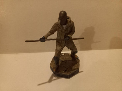 Figurina din rasina - Morgan - The Walking Dead foto