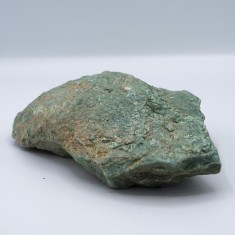 Rocă brută de fucsit