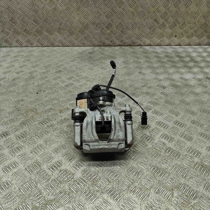 Etrier de fr&acirc;nă dreapta spate VW TOUAREG CR7 2023 OEM: Off-road | 30720424