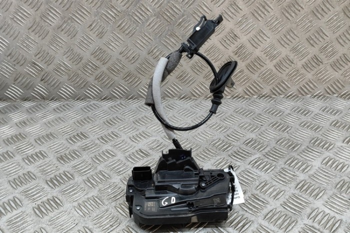 &Icirc;ncuietoare ușă dreapta spate FORD PUMA J2K, CF7 2023 OEM: H1BA-A26412-DG 26388702