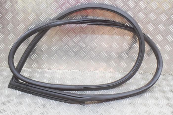 Garnitura ușă dreapta față BMW 2 Coupe F22, F87 2017 OEM: 7267912 | 13313546