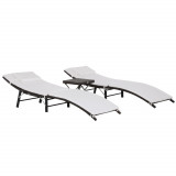 Cumpara ieftin Outsunny Set Mobilier de Grădină din Ratan Crem cu Măsuță și 2 Șezlonguri pentru Relaxare &icirc;n Aer Liber 102x19x60 cm | Aosom Romania