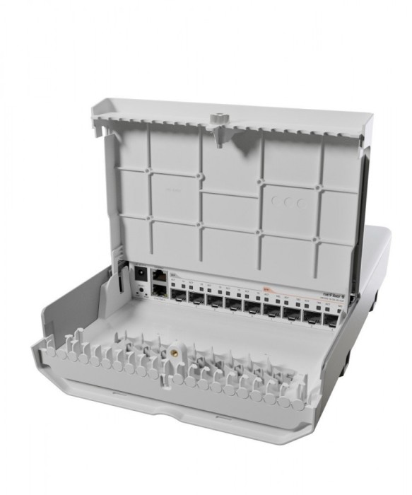 Switch netFiber 9, 4 x SFP+ 10G, 5 x SFP 1G, 1 x Gigabit (PoE-In), outdoor - MikroTik CRS310-1G-5S-4S+OUT