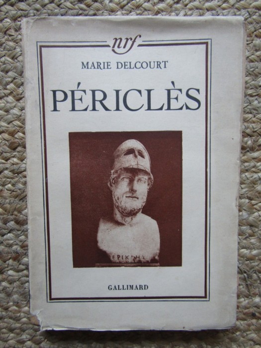 PERICLES - MARIE DELCOURT