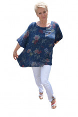 Bluza moderna de vara bleumarin cu imprimeu floral foto
