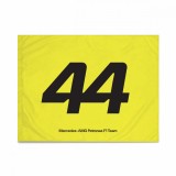 Mercedes AMG Petronas drapel Lewis Hamilton yellow F1 Team 2024 - uniw