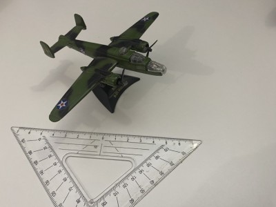 Macheta MAISTO: avion B-25 Mitchell foto