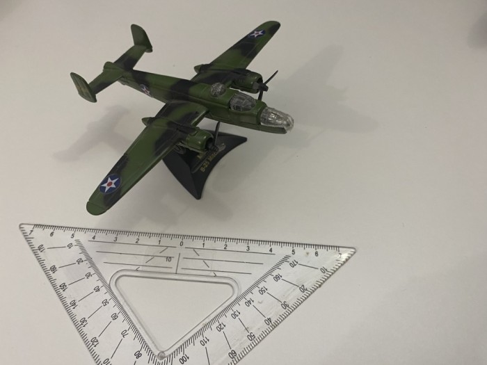 Macheta MAISTO: avion B-25 Mitchell