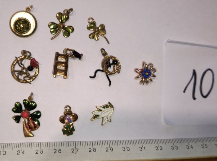 LOT 10 MARTISOARE VECHI