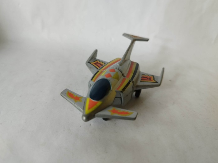 bnk jc Matchbox Connectables - avion