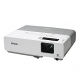 Videoproiector second hand EPSON EMP-822H, 1024x768, 2600 lm, ore utilizate lampa &lt; 50%