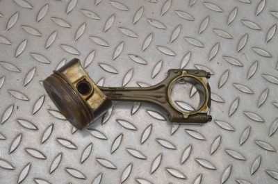 Piston VW GOLF V 1K1 2006 OEM: 110806,205058 foto