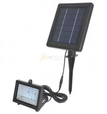 PROIECTOR LED 2.5W CU PANOU SOLAR foto