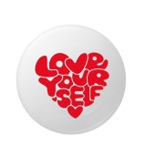 Cumpara ieftin Insigna metalica rotunda Love Yourself, model mesaj motivational rosu in forma de inima