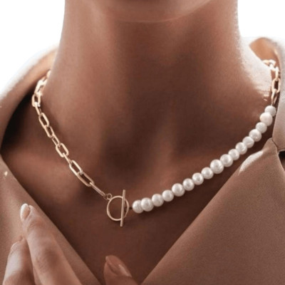 Colier cu perle naturale albe si lantisor foto