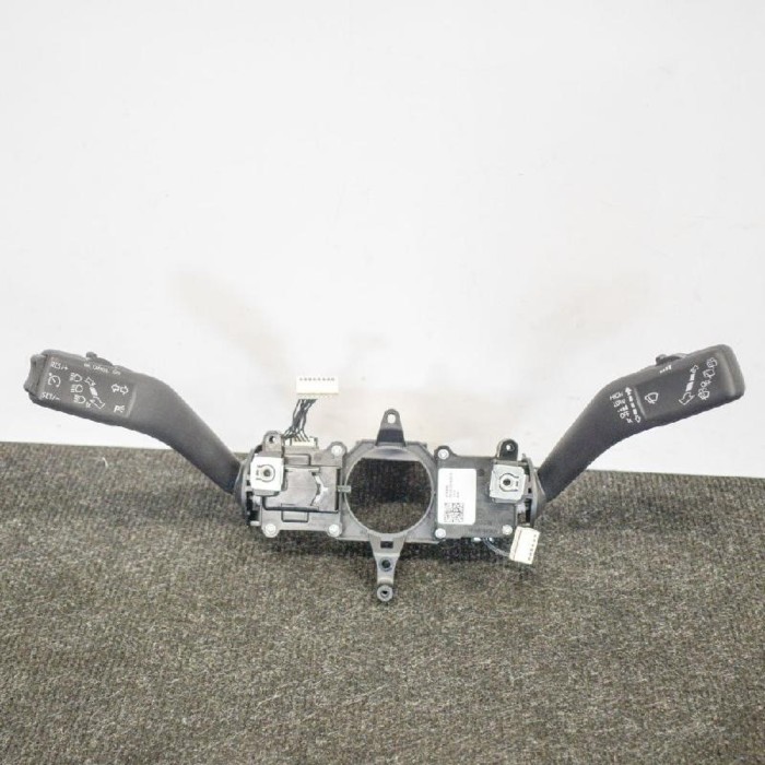 Maneta semnalizare ștergătoare SKODA YETI 5L 2016 OEM: 5K0953521GF5K0953502M 4154065