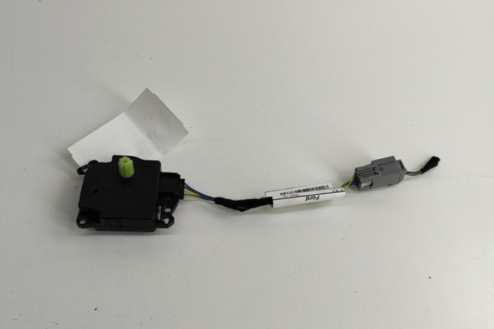 Motoras clapetă aeroterma FORD PUMA J2K, CF7 2024 OEM: AV11-19E616-FA,R1TT-19949-CBB 29372944